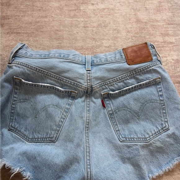 Levi’s 501 shorts size 29 - Picture 3 of 5
